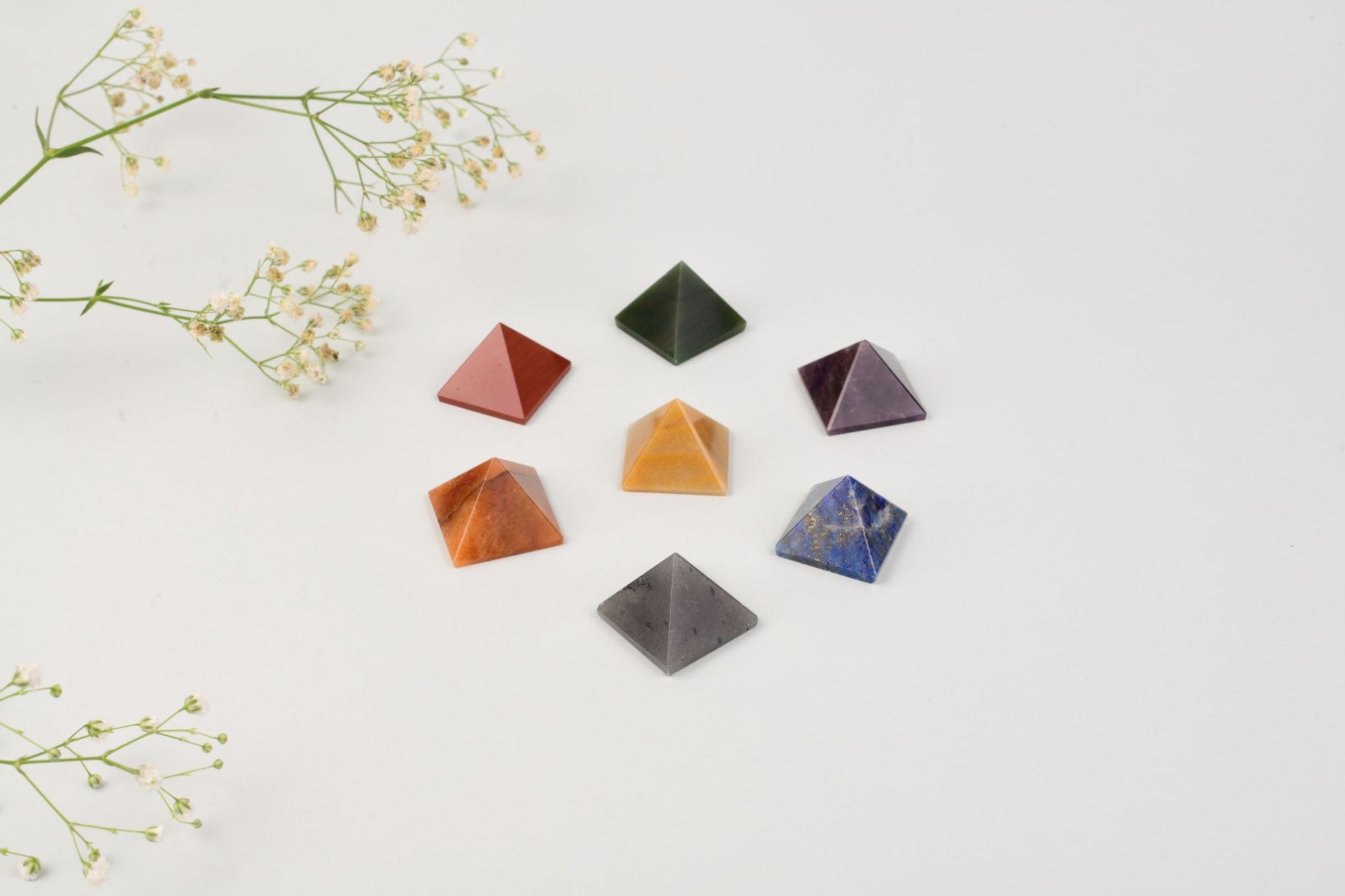 7 Chakra Pyramid - Bodh Crystals Ca