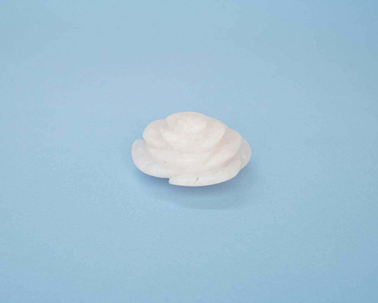 Rose Quartz Rose 142g
