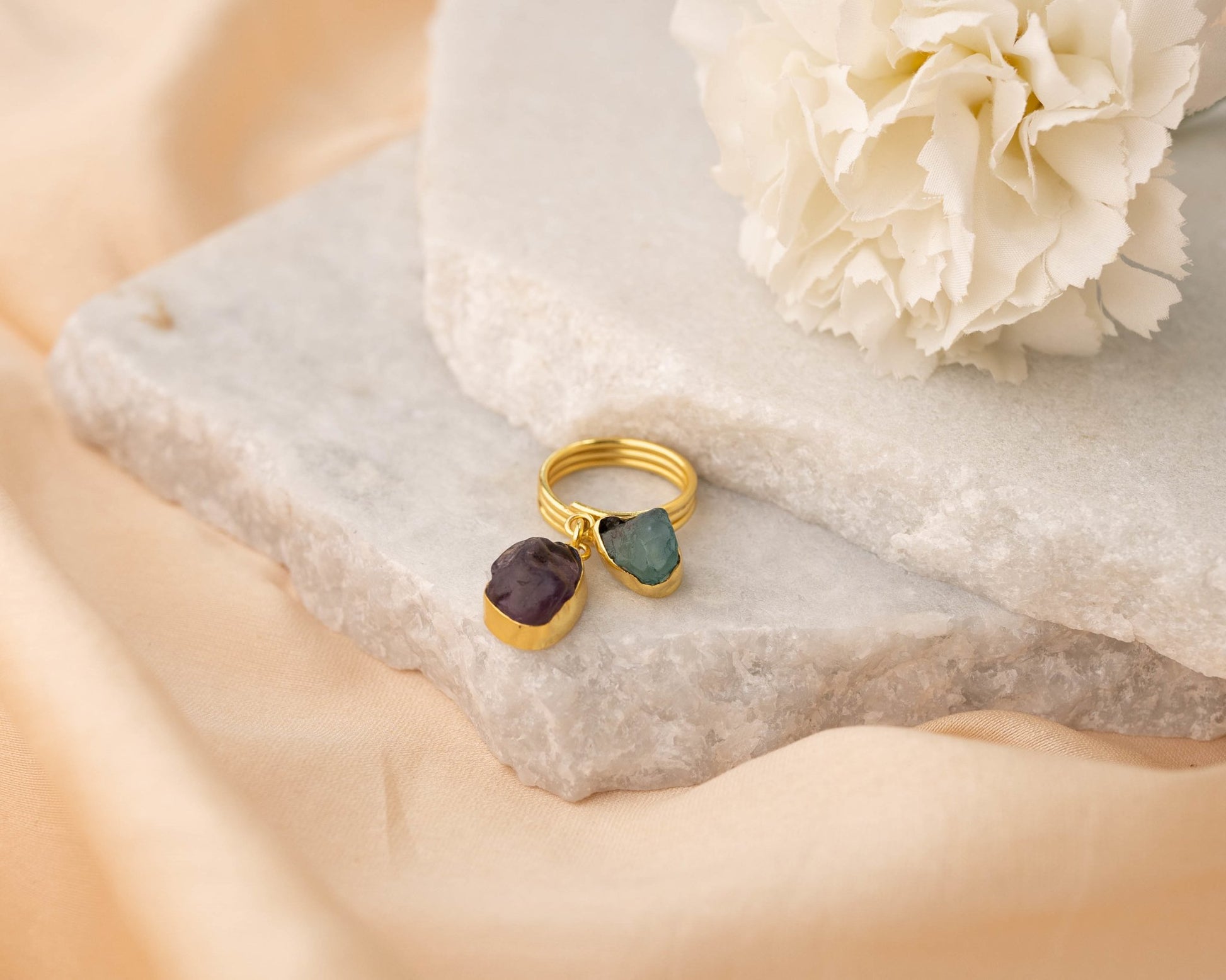 Dangling Amethyst & Apatite Raw Ring - Bodh Crystals Ca