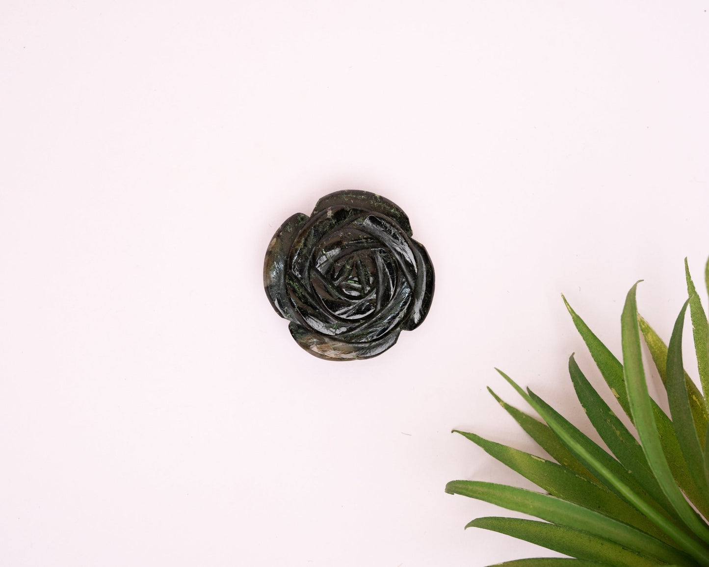 Labradorite Rose 86.2g - Bodh Crystal CA
