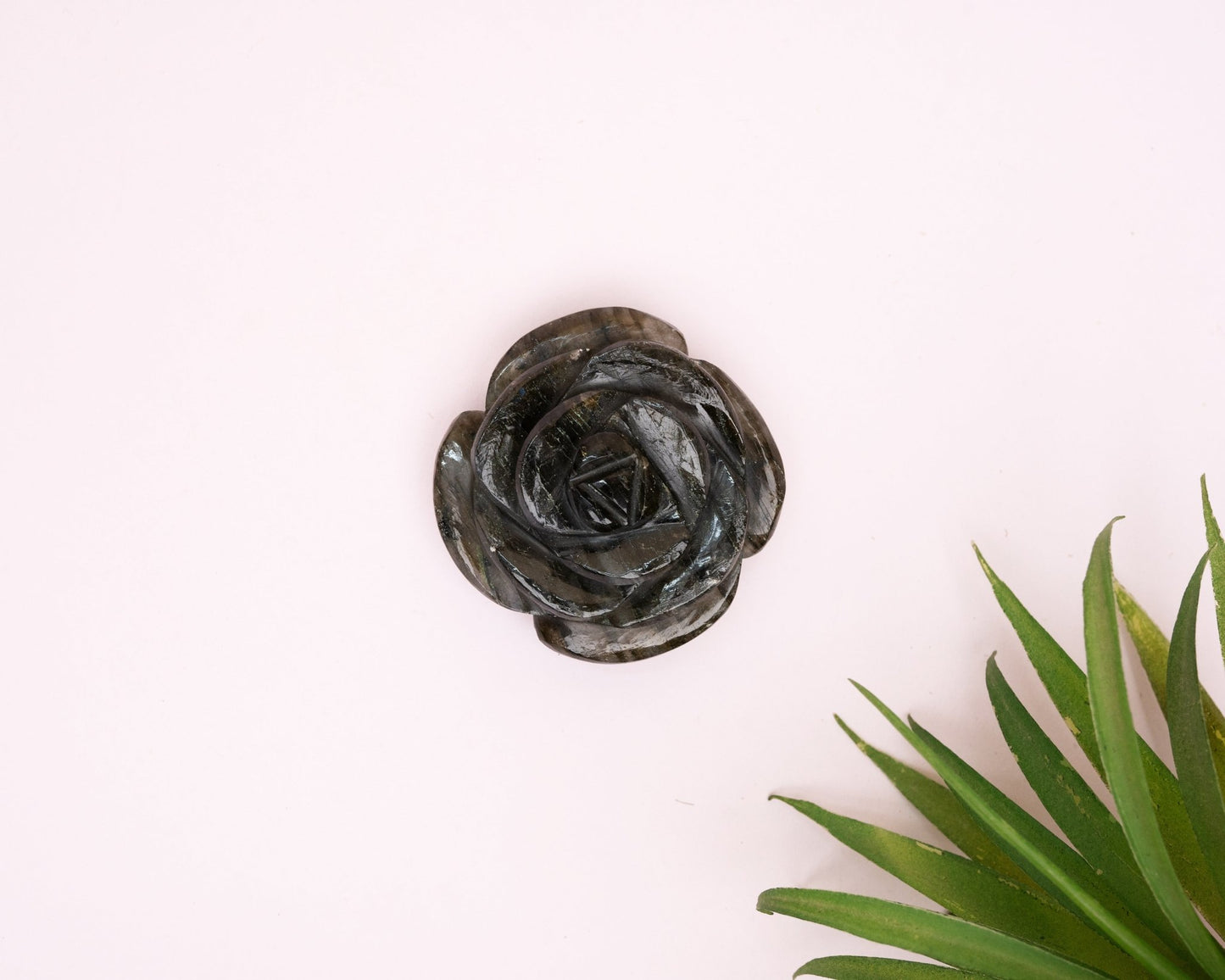 Labradorite Rose 86g - Bodh Crystal CA