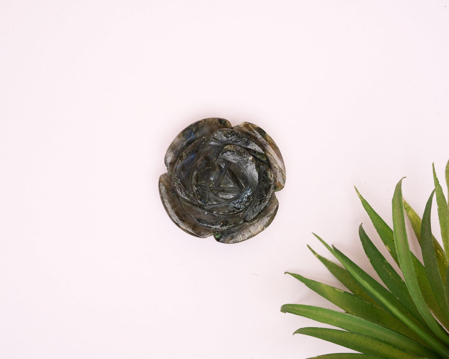 Labradorite Rose 92.3g - Bodh Crystal CA
