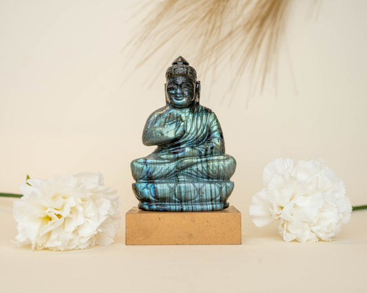 Labradorite Buddha 441.3g - Bodh Crystals Ca